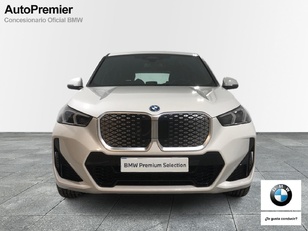 Fotos de BMW iX1 xDrive30 color Blanco. Año 2025. 230KW(313CV). Eléctrico. En concesionario Auto Premier, S.A. - MADRID de Madrid