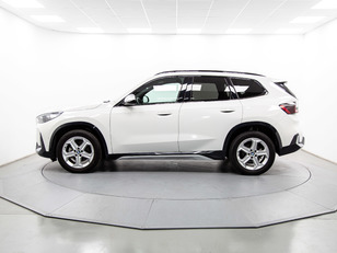 Fotos de BMW X1 xDrive20d color Blanco. Año 2024. 120KW(163CV). Diésel. En concesionario Móvil Begar Alicante de Alicante