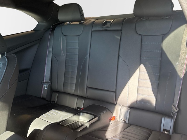 BMW Serie 2 218i color Negro. Año 2025. 115KW(156CV). Gasolina. En concesionario Pruna Motor, S.L de Barcelona