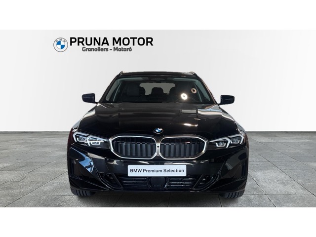 BMW Serie 3 320d Touring color Negro. Año 2025. 140KW(190CV). Diésel. En concesionario Pruna Motor, S.L de Barcelona