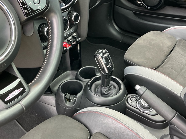 fotoG 16 del MINI MINI 3 Puertas John Cooper Works 170 kW (231 CV) 231cv Gasolina del 2021 en León