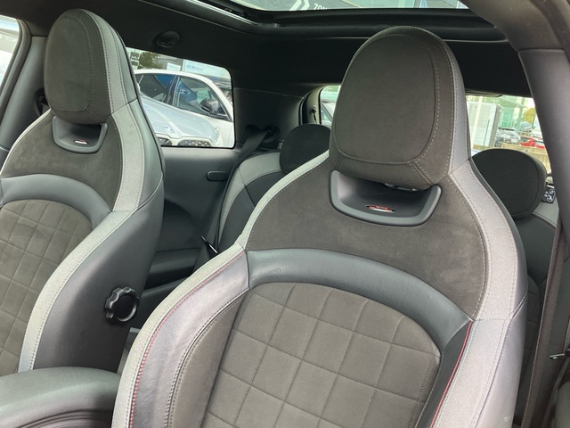 fotoG 20 del MINI MINI 3 Puertas John Cooper Works 170 kW (231 CV) 231cv Gasolina del 2021 en León