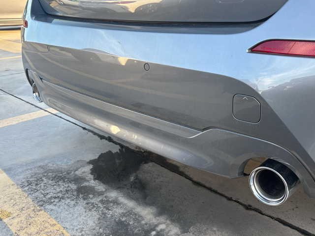 BMW Serie 1 118d color Gris. Año 2024. 110KW(150CV). Diésel. En concesionario BYmyCAR Madrid - Algete de Madrid