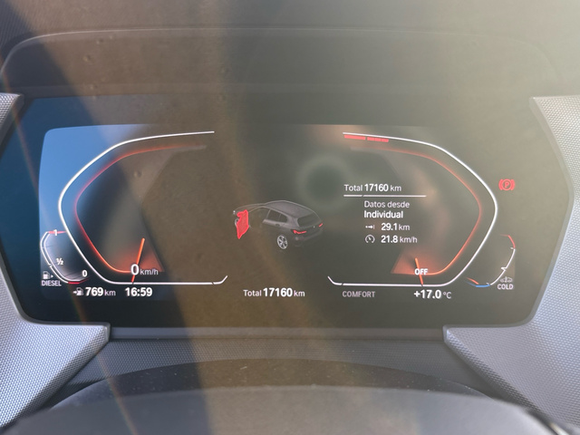 BMW Serie 1 118d color Gris. Año 2024. 110KW(150CV). Diésel. En concesionario BYmyCAR Madrid - Algete de Madrid