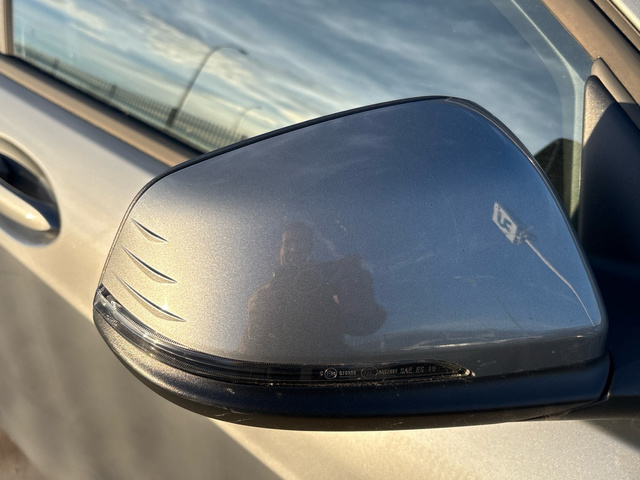 BMW Serie 1 118d color Gris. Año 2024. 110KW(150CV). Diésel. En concesionario BYmyCAR Madrid - Algete de Madrid