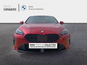 Fotos de BMW Serie 1 116i color Rojo. Año 2025. 90KW(122CV). Gasolina. En concesionario AVERIA de Sta. C. Tenerife