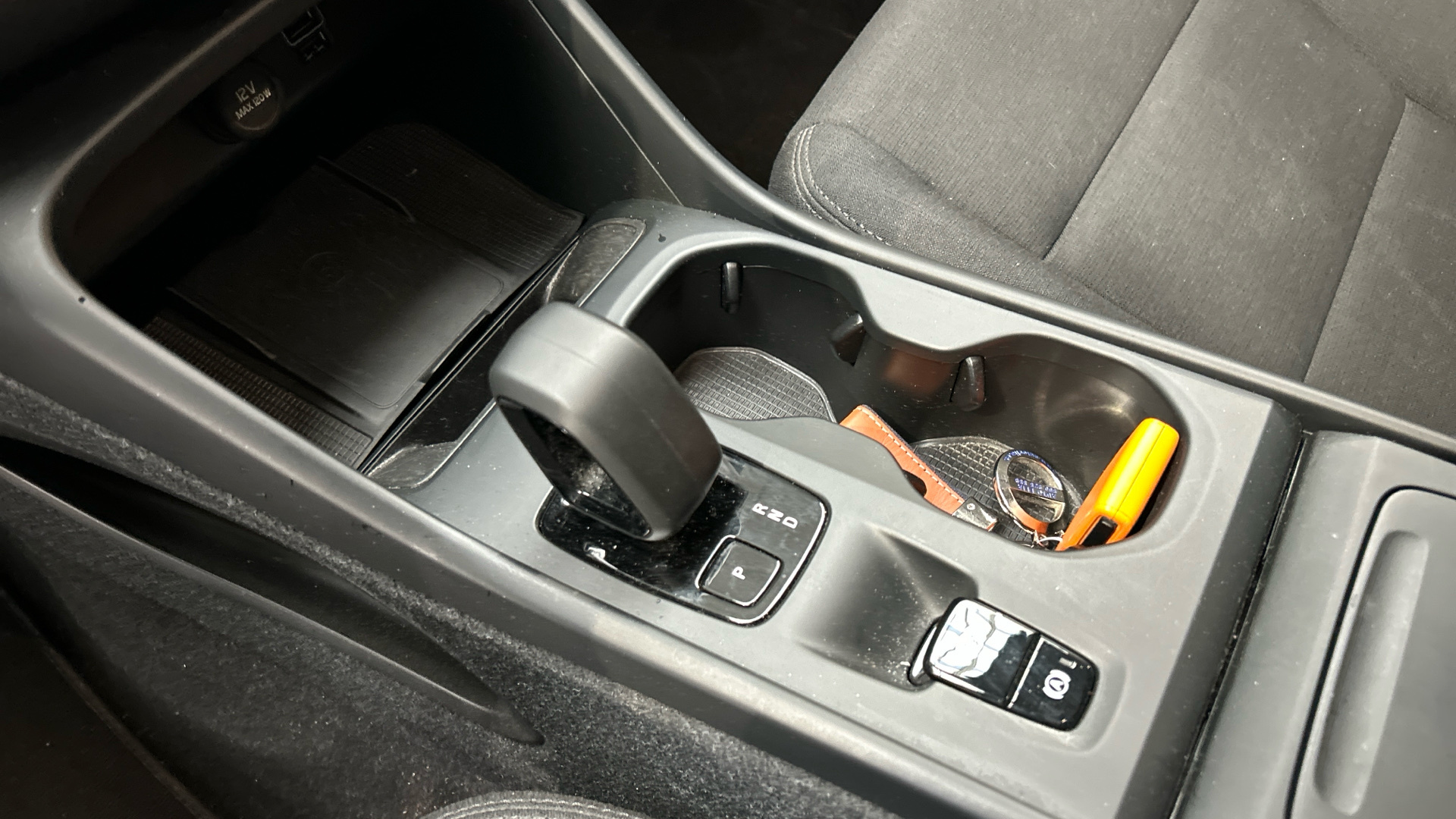 Volvo XC40 segunda mano 87153647 - 16 Volvo XC40 segunda mano 87153647 - 16