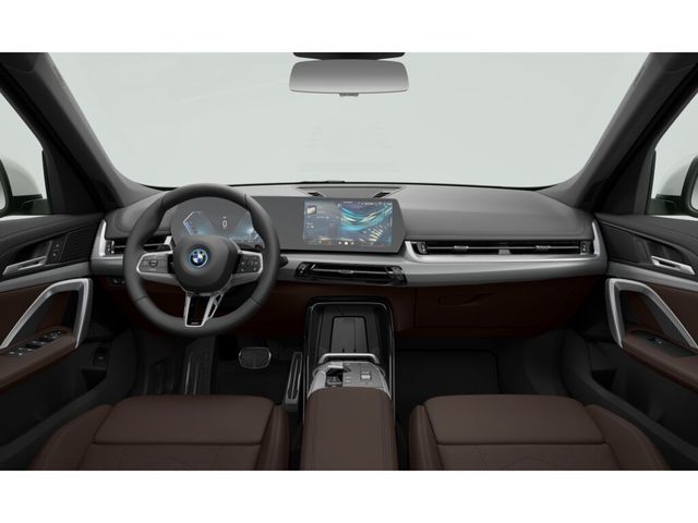 BMW X1 xDrive25e color Blanco. Año 2025. 180KW(245CV). Híbrido Electro/Gasolina. En concesionario Carteya Motor | Campo de Gibraltar de Cádiz