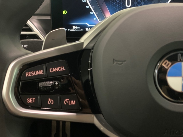 BMW Serie 4 430i Gran Coupe color Negro. Año 2025. 180KW(245CV). Gasolina. En concesionario Celtamotor Lalín de Pontevedra