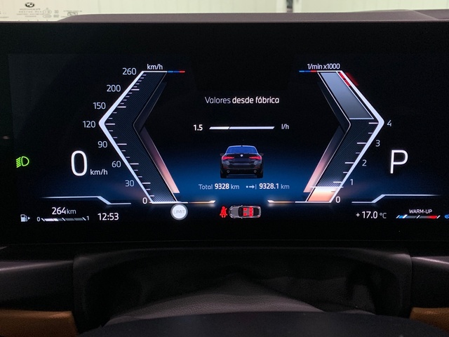 BMW Serie 4 430i Gran Coupe color Negro. Año 2025. 180KW(245CV). Gasolina. En concesionario Celtamotor Lalín de Pontevedra