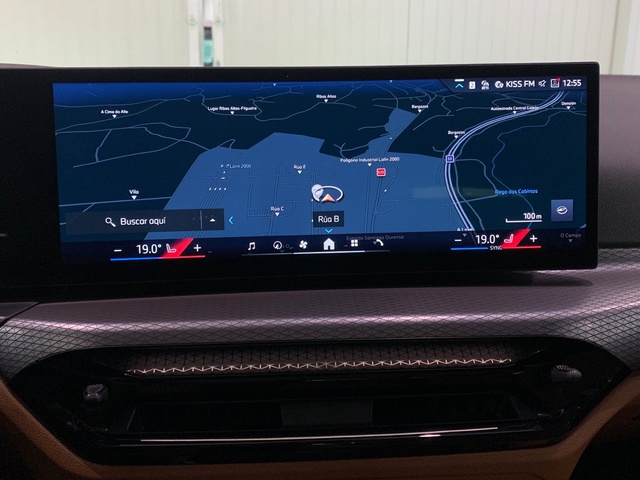 BMW Serie 4 430i Gran Coupe color Negro. Año 2025. 180KW(245CV). Gasolina. En concesionario Celtamotor Lalín de Pontevedra