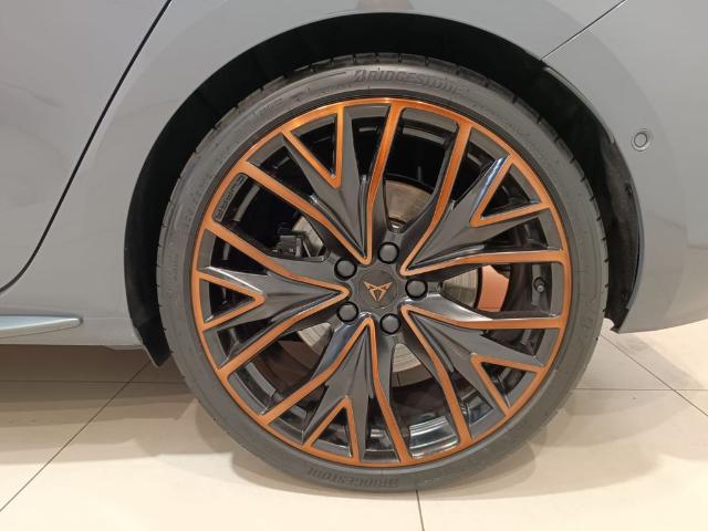 CUPRA León 2.0 TSI DSG 221 kW (300 CV)