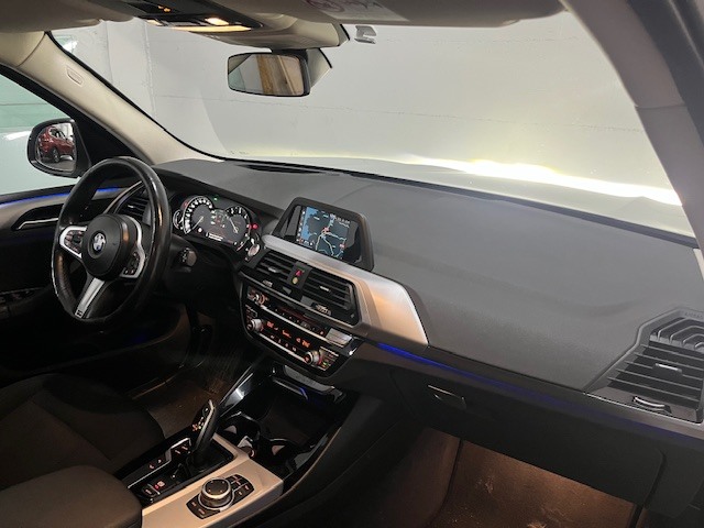 BMW X3 xDrive30i color Blanco. Año 2018. 185KW(252CV). Gasolina. En concesionario Amiocar S.A. de Coruña