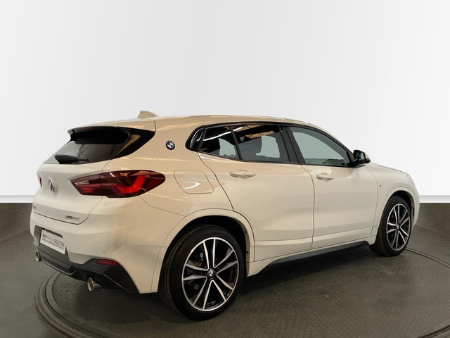 BMW X2 sDrive18d color Blanco. Año 2023. 110KW(150CV). Diésel. En concesionario Proa Premium Palma de Illes Balears