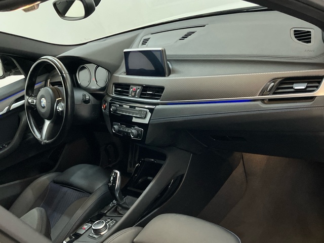BMW X2 sDrive18d color Blanco. Año 2023. 110KW(150CV). Diésel. En concesionario Proa Premium Palma de Illes Balears