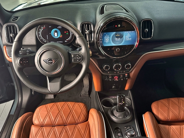 fotoG 6 del MINI MINI Countryman Cooper 100 kW (136 CV) 136cv Gasolina del 2023 en Asturias