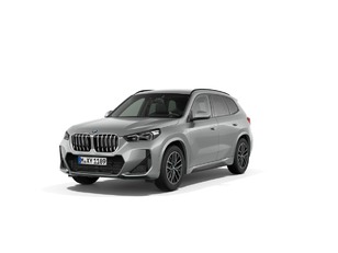 Fotos de BMW X1 sDrive20d color Gris Plata. Año 2025. 120KW(163CV). Diésel. En concesionario Celtamotor Vigo de Pontevedra