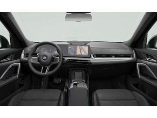Fotos de BMW X1 sDrive20d color Negro. Año 2025. 120KW(163CV). Diésel. En concesionario Celtamotor Vigo de Pontevedra