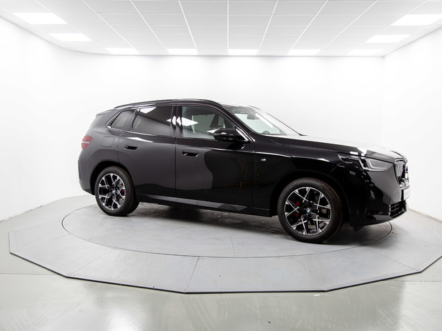 BMW X3 xDrive30e color Negro. Año 2025. 220KW(299CV). Híbrido Electro/Gasolina. En concesionario Móvil Begar Alicante de Alicante