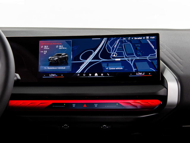 BMW X3 xDrive30e color Negro. Año 2025. 220KW(299CV). Híbrido Electro/Gasolina. En concesionario Móvil Begar Alicante de Alicante