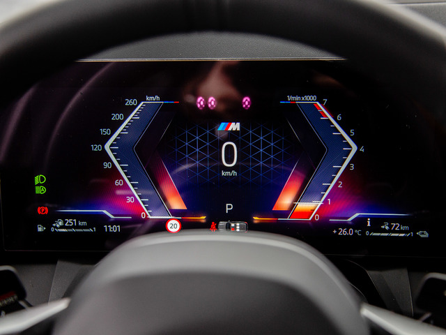 BMW X3 xDrive30e color Negro. Año 2025. 220KW(299CV). Híbrido Electro/Gasolina. En concesionario Móvil Begar Alicante de Alicante