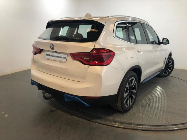 BMW iX3 Impressive color Blanco. Año 2021. 210KW(286CV). Eléctrico. En concesionario Proa Premium Ibiza de Illes Balears