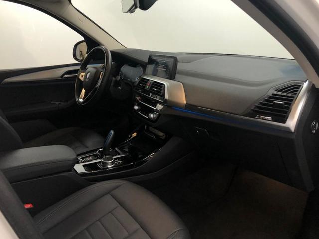 BMW iX3 Impressive color Blanco. Año 2021. 210KW(286CV). Eléctrico. En concesionario Proa Premium Ibiza de Illes Balears