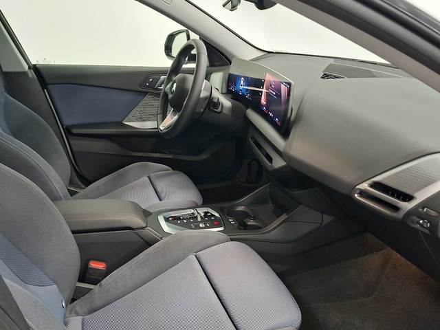 BMW Serie 2 218d Gran Coupe color Blanco. Año 2025. 110KW(150CV). Diésel. En concesionario Automoviles Bertolin, S.L. de Valencia