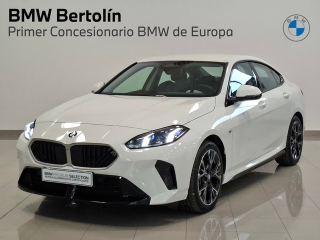 BMW Serie 2 218d Gran Coupe color Blanco. Año 2025. 110KW(150CV). Diésel. En concesionario Automoviles Bertolin, S.L. de Valencia