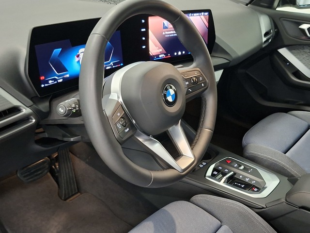 BMW Serie 2 218d Gran Coupe color Blanco. Año 2025. 110KW(150CV). Diésel. En concesionario Automoviles Bertolin, S.L. de Valencia