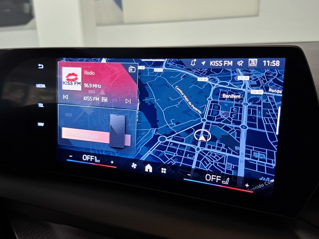 BMW Serie 2 218d Gran Coupe color Blanco. Año 2025. 110KW(150CV). Diésel. En concesionario Automoviles Bertolin, S.L. de Valencia