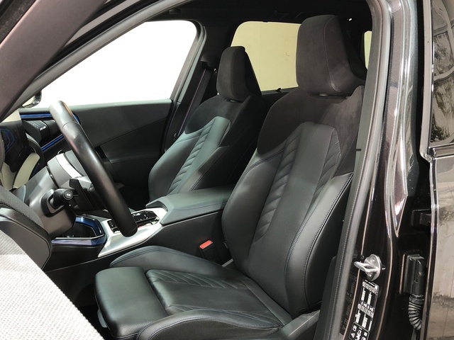 BMW X3 xDrive20d color Gris. Año 2025. 145KW(197CV). Diésel. En concesionario Movilnorte El Carralero de Madrid