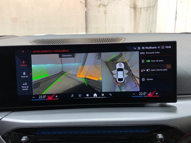 BMW i4 eDrive35 color Blanco. Año 2025. 210KW(286CV). Eléctrico. En concesionario Movilnorte Las Rozas de Madrid