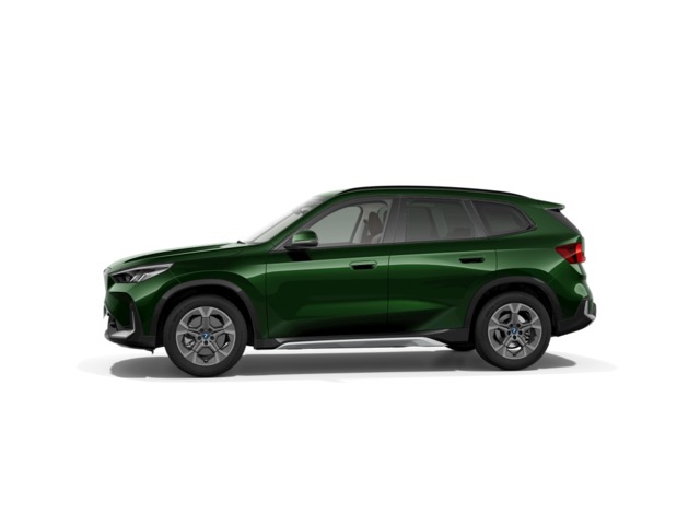 BMW iX1 eDrive20 color Verde. Año 2025. 150KW(204CV). Eléctrico. En concesionario Carteya Motor | Campo de Gibraltar de Cádiz