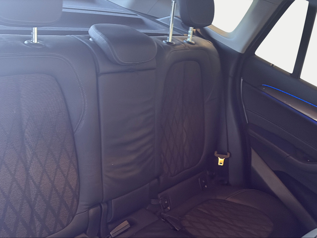 BMW X1 sDrive18i color Blanco. Año 2022. 103KW(140CV). Gasolina. En concesionario Carteya Motor | Campo de Gibraltar de Cádiz