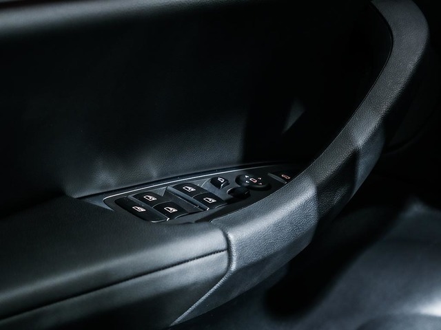 BMW X4 xDrive20d color Blanco. Año 2024. 140KW(190CV). Diésel. En concesionario Oliva Motor Tarragona de Tarragona