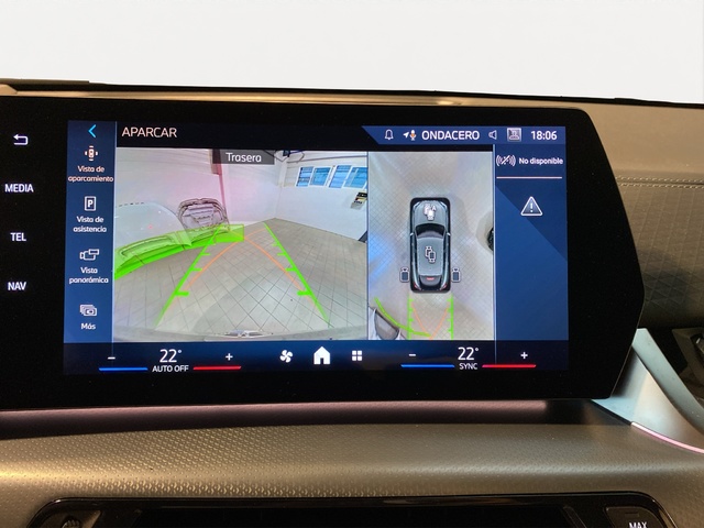 BMW X2 sDrive20i color Gris. Año 2024. 125KW(170CV). Gasolina. En concesionario Hispamovil, Orihuela de Alicante