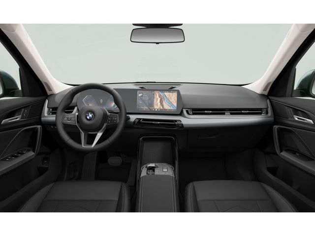 BMW X1 sDrive18i color Verde. Año 2024. 100KW(136CV). Gasolina. En concesionario Hispamovil Elche de Alicante