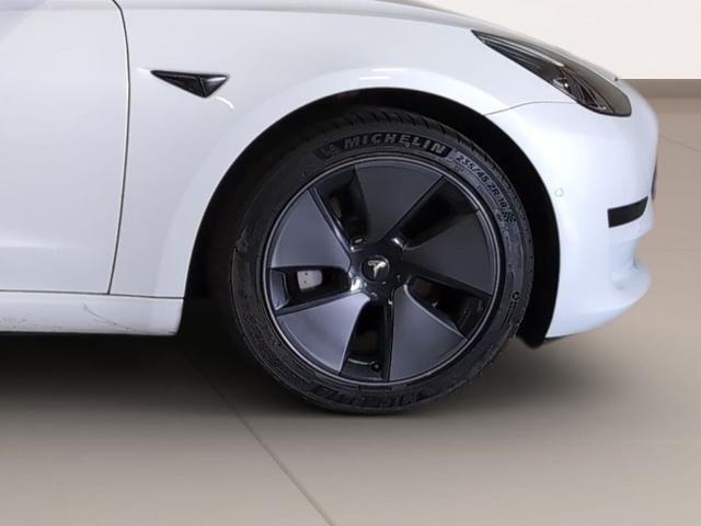 Tesla Model 3 RWD 208 kW (283 CV)