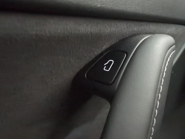 Tesla Model 3 RWD 208 kW (283 CV)