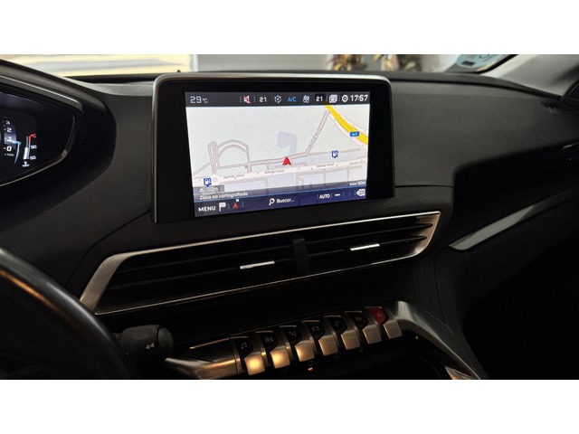 Peugeot 3008 PureTech 130 S&S Active 96 kW (130 CV)