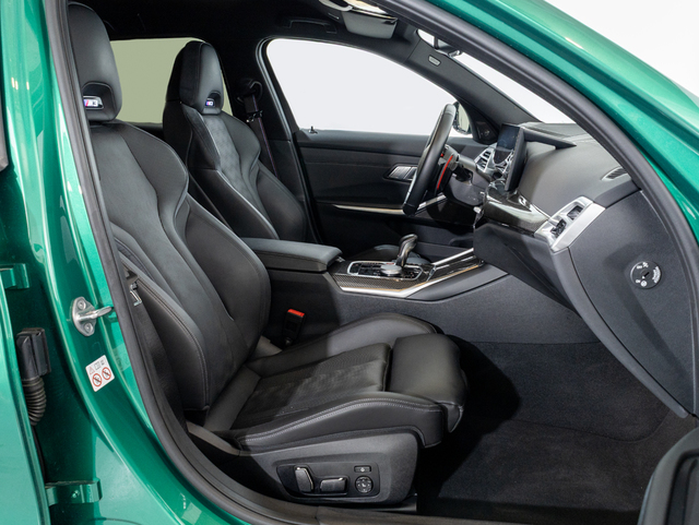 BMW M M3 Competition Touring color Azul. Año 2024. 390KW(530CV). Gasolina. En concesionario Oliva Motor Girona de Girona