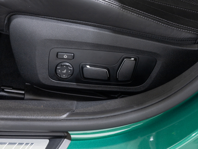 BMW M M3 Competition Touring color Azul. Año 2024. 390KW(530CV). Gasolina. En concesionario Oliva Motor Girona de Girona