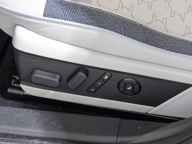 fotoG 13 del MINI MINI Aceman SE 160 kW (218 CV) 218cv Eléctrico del 2024 en Girona