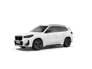 Fotos de BMW X1 M35i color Blanco. Año 2025. 221KW(300CV). Gasolina. En concesionario Oliva Motor Girona de Girona