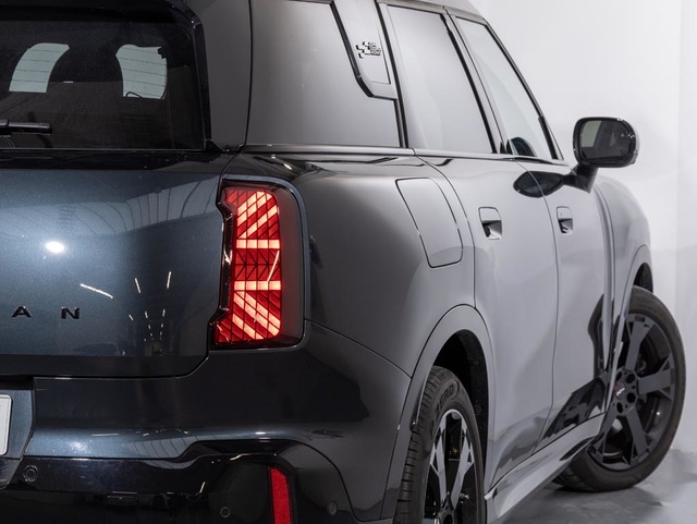 fotoG 11 del MINI MINI Countryman D 120 kW (163 CV) 163cv Diésel del 2025 en Girona