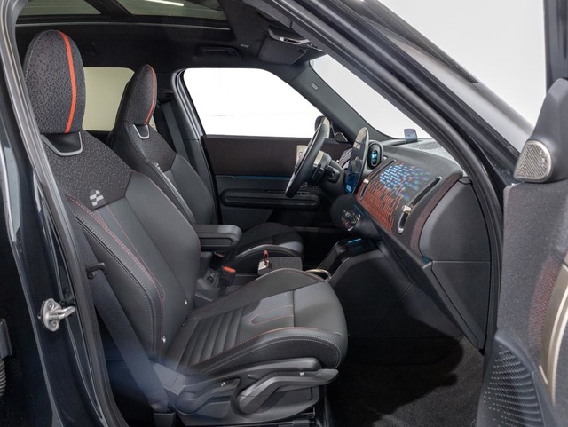 fotoG 17 del MINI MINI Countryman D 120 kW (163 CV) 163cv Diésel del 2025 en Girona