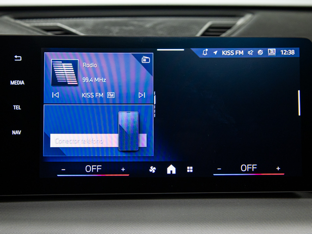 BMW X1 sDrive18i color Negro. Año 2025. 100KW(136CV). Gasolina. En concesionario BMW Fuenteolid Valladolid de Valladolid