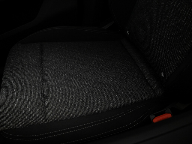 BMW X1 sDrive18i color Negro. Año 2025. 100KW(136CV). Gasolina. En concesionario BMW Fuenteolid Valladolid de Valladolid