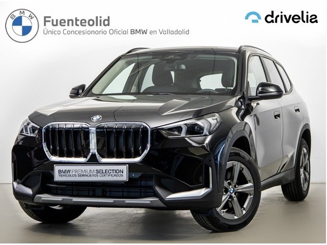 BMW X1 sDrive18d color Negro. Año 2025. 110KW(150CV). Diésel. En concesionario BMW Fuenteolid Valladolid de Valladolid